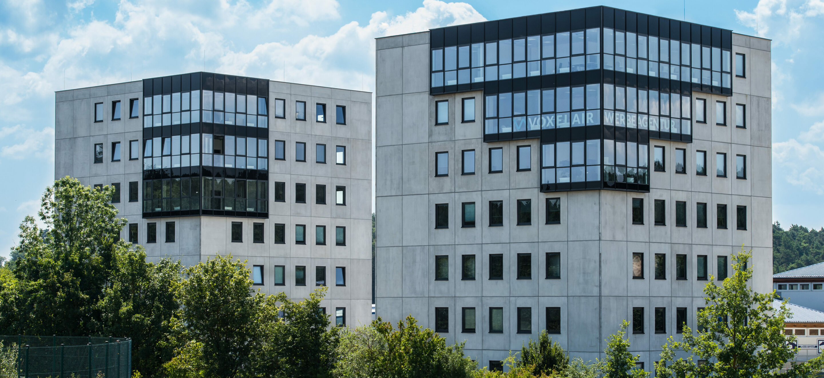 Gewerbebau aus Betonfertigteile