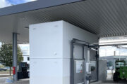 Technikmodul aus Beton als Doppelstock