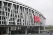 Parkhaus Bosch über Straße