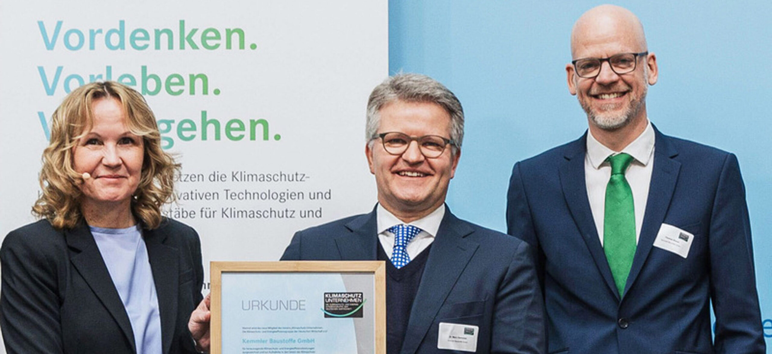 Übergabe der Urkunden Klimaschutz Unternehmen
